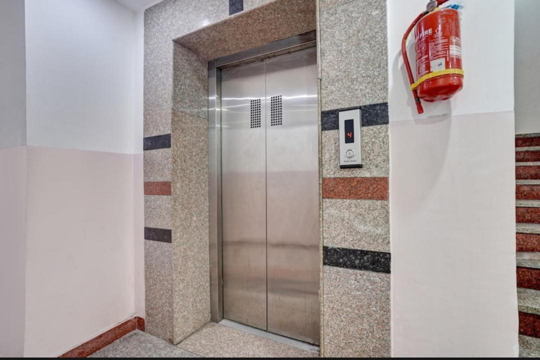 Hotel Sky Heights Джайпур Екстериор снимка