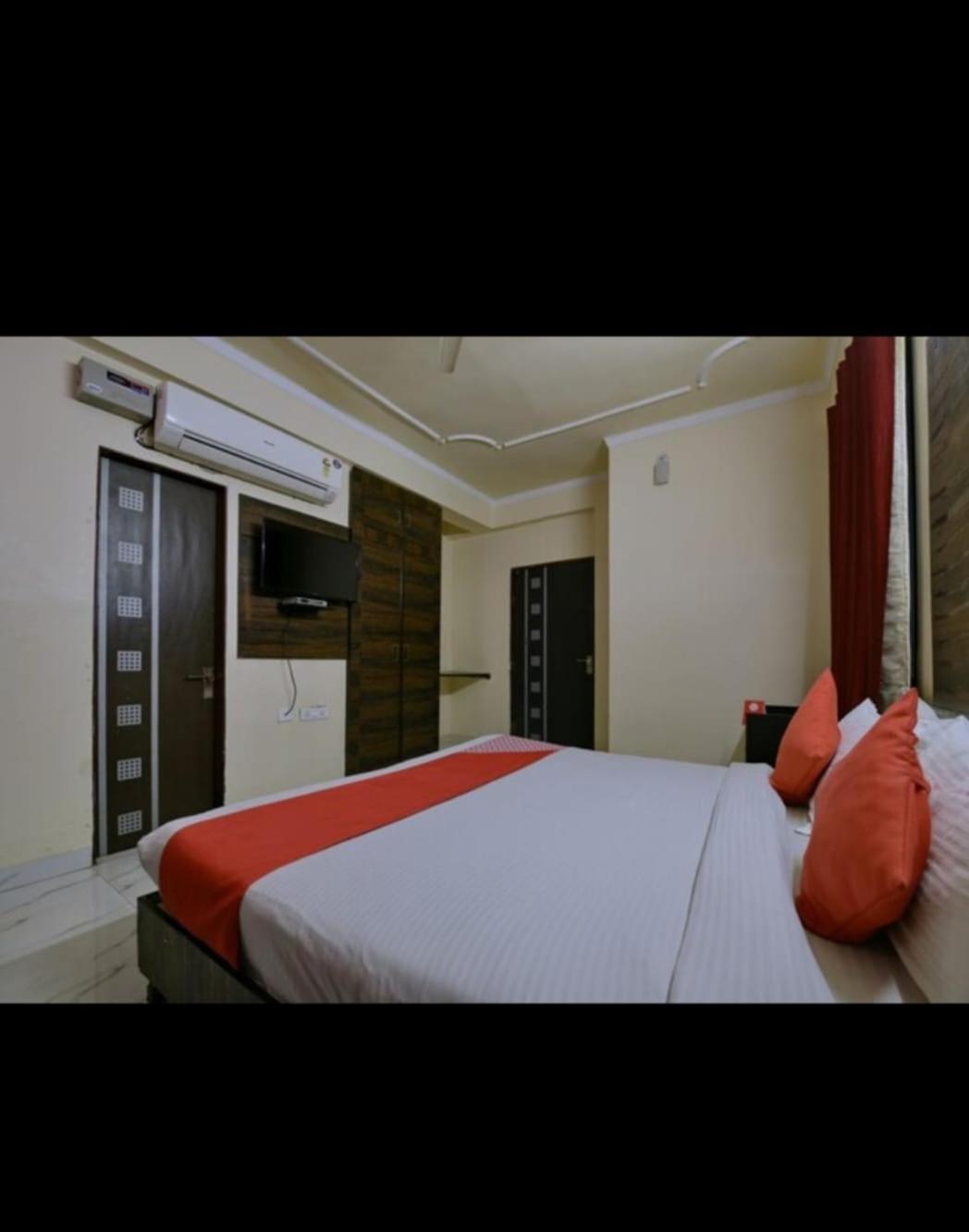 Hotel Sky Heights Джайпур Екстериор снимка