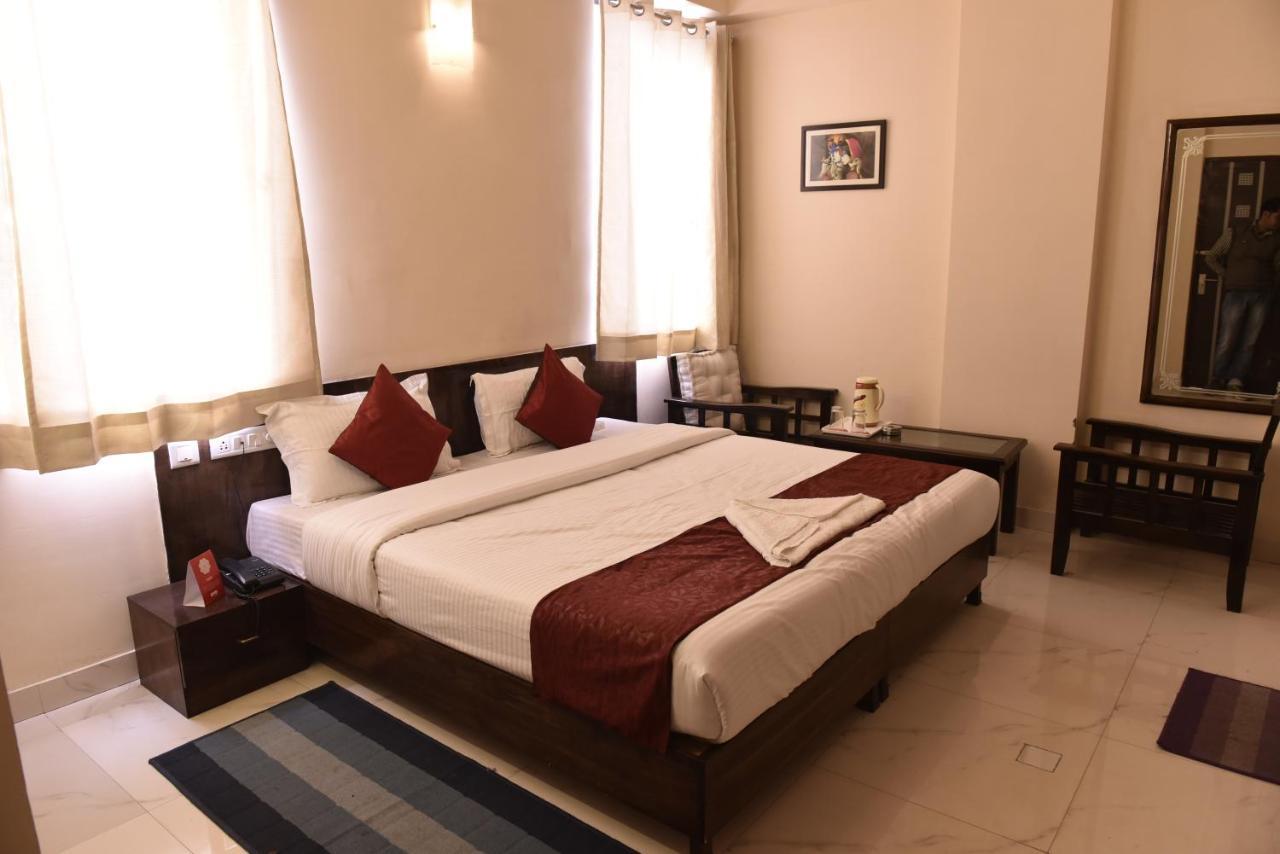 Hotel Sky Heights Джайпур Екстериор снимка